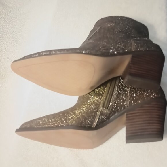 Jessica Simpson Bronze glitter western booties. - Picture 5 of 5